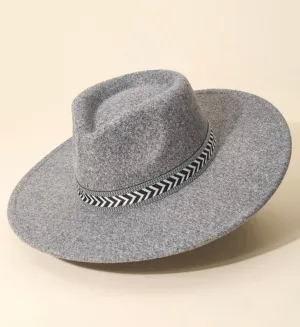 Chevron Hat in Gray